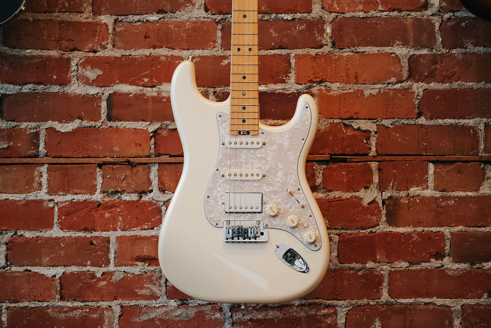 HSS Loaded Pickguard - Squier/MIM/MIA Fender Strat