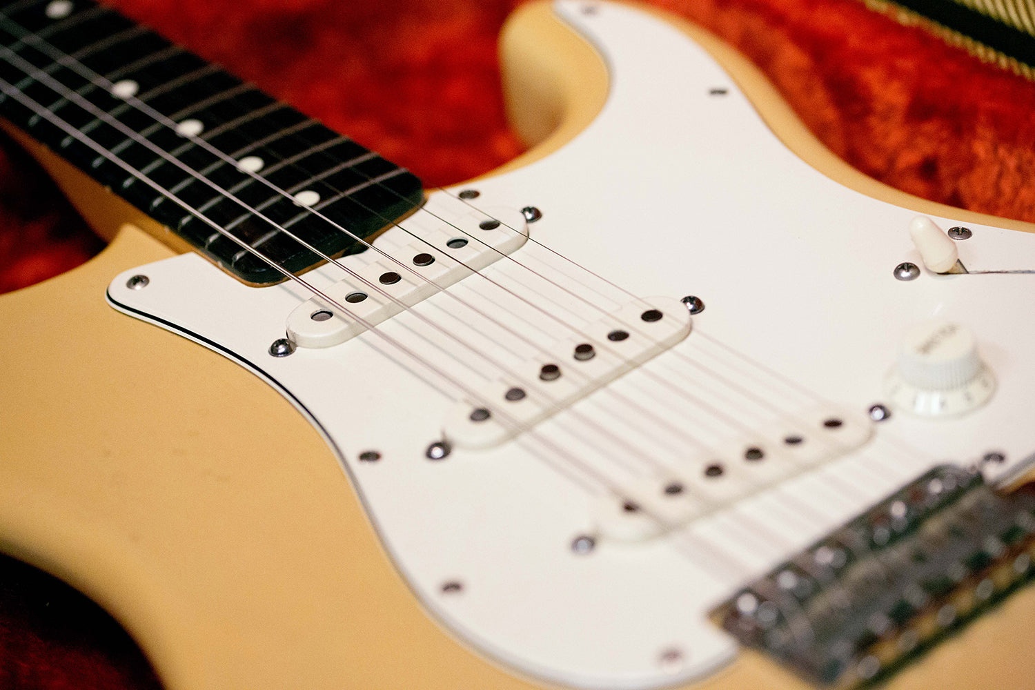 SSS Loaded Pickguard - Squier/MIM/MIA Fender Strat