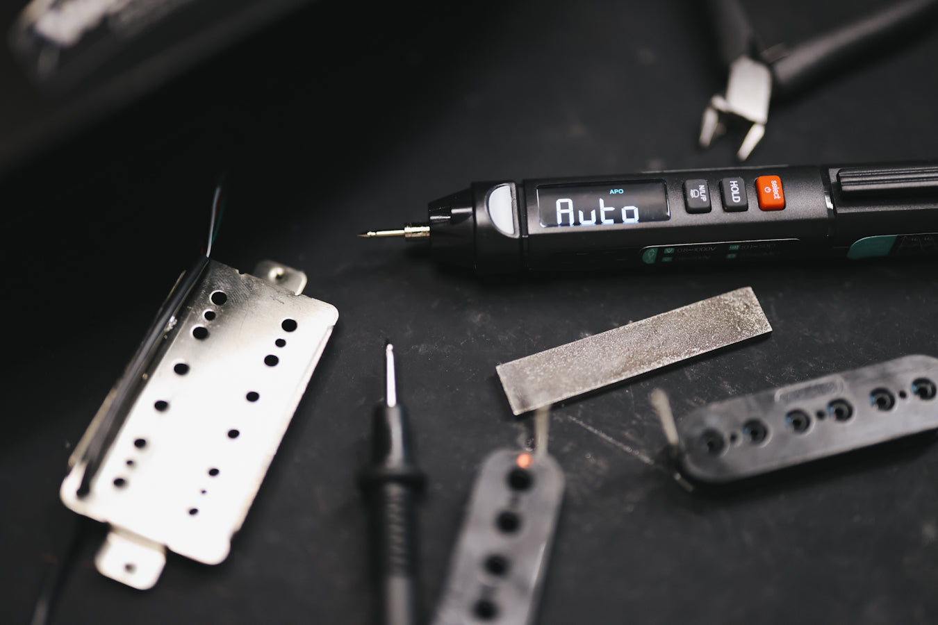 Mini Pen Digital Multimeter